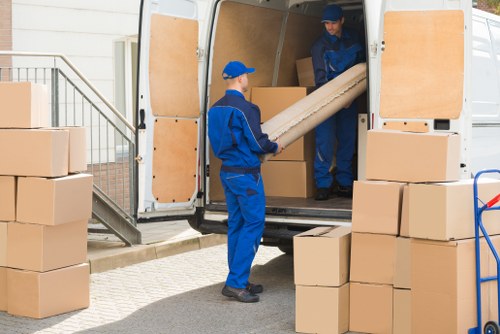 Customer raising a removals complaint during a move review