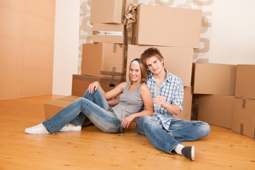 Moving day preparation with removal companies in Belsizepark